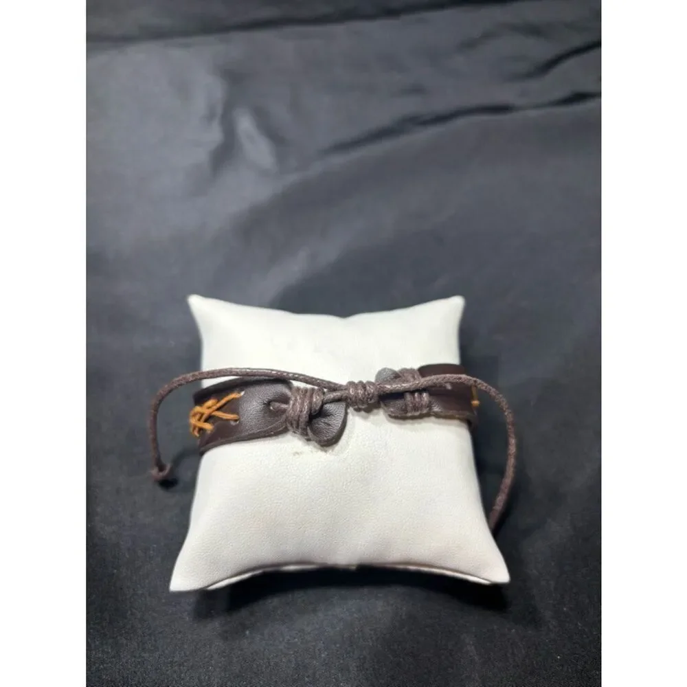 New Handwoven Brown Leather Braided Bracelet